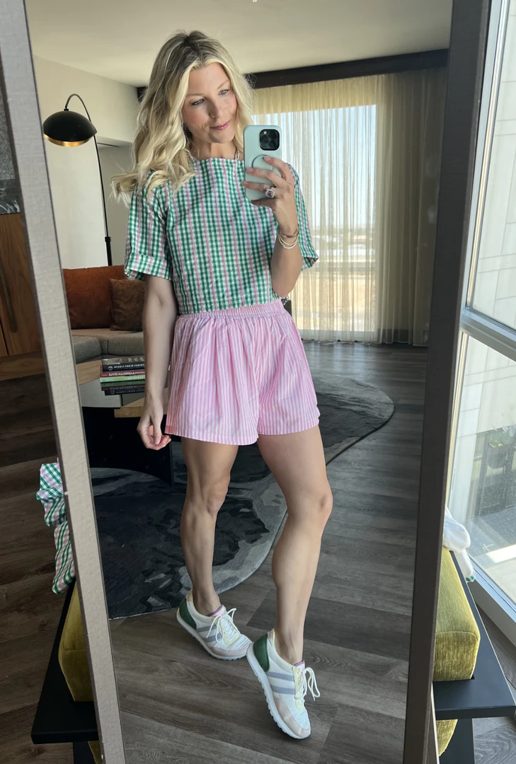 BURU White Label Clothing Boxy Mom Crop - Green & Pink Plaid 5 BURU White Label Clothing Boxy Mom Crop - Green & Pink Plaid