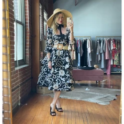 BURU Pink Label Square Neck Long Sleeve Top - Black Floral Clothing