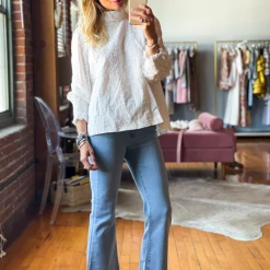 BURU White Label Clothing Classic Straight Leg Jeans - Light Wash