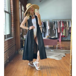 BURU Pink Label Clothing Sleeveless Placket Front Shirtdress- Black Poplin 32 BURU Pink Label Clothing Sleeveless Placket Front Shirtdress- Black Poplin