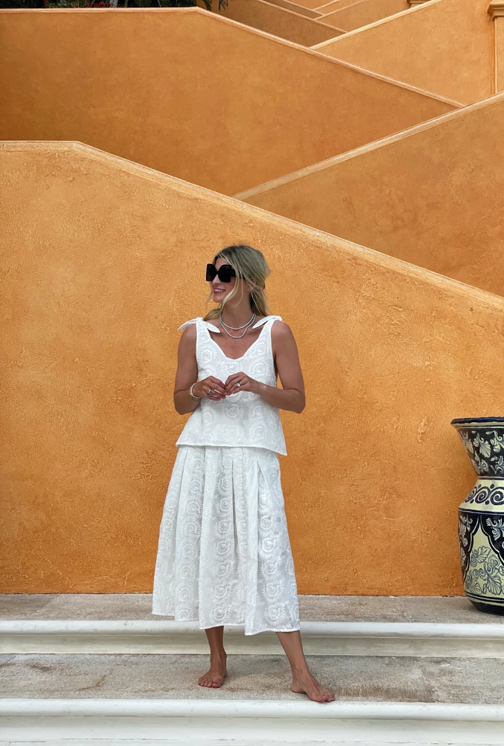 BURU White Label Smocked Waist MIDI Skirt - White Embroidery 7 BURU White Label Smocked Waist MIDI Skirt - White Embroidery