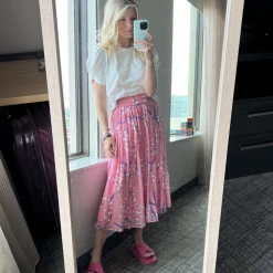 BURU White Label Smocked Waist MIDI Skirt - Pink Lily Of The Valley Clothing 31 BURU White Label Smocked Waist MIDI Skirt - Pink Lily Of The Valley Clothing