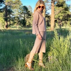 BURU White Label Clothing Knit Set - Camel & Ivory