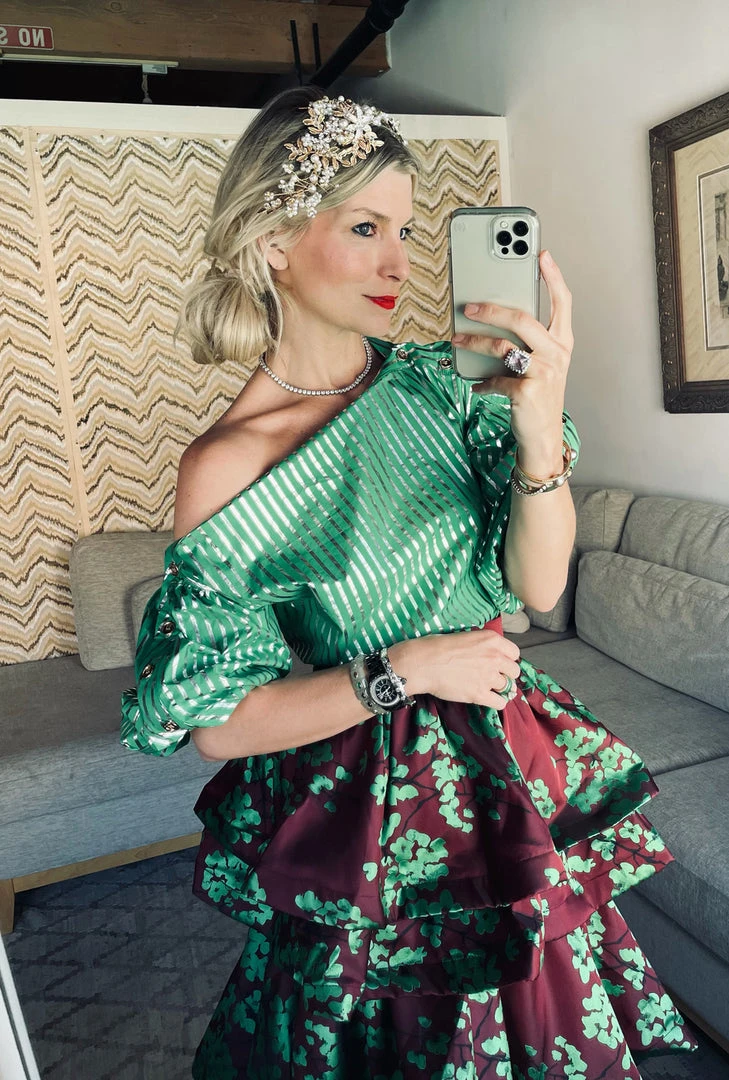 BURU Accessories Le Fleur Pearl & Rhinestone Comb - Gold 4 BURU Accessories Le Fleur Pearl & Rhinestone Comb - Gold