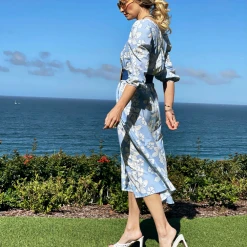 Buru Accessories Rattan Buckle Stretch Belt - Royal Blue