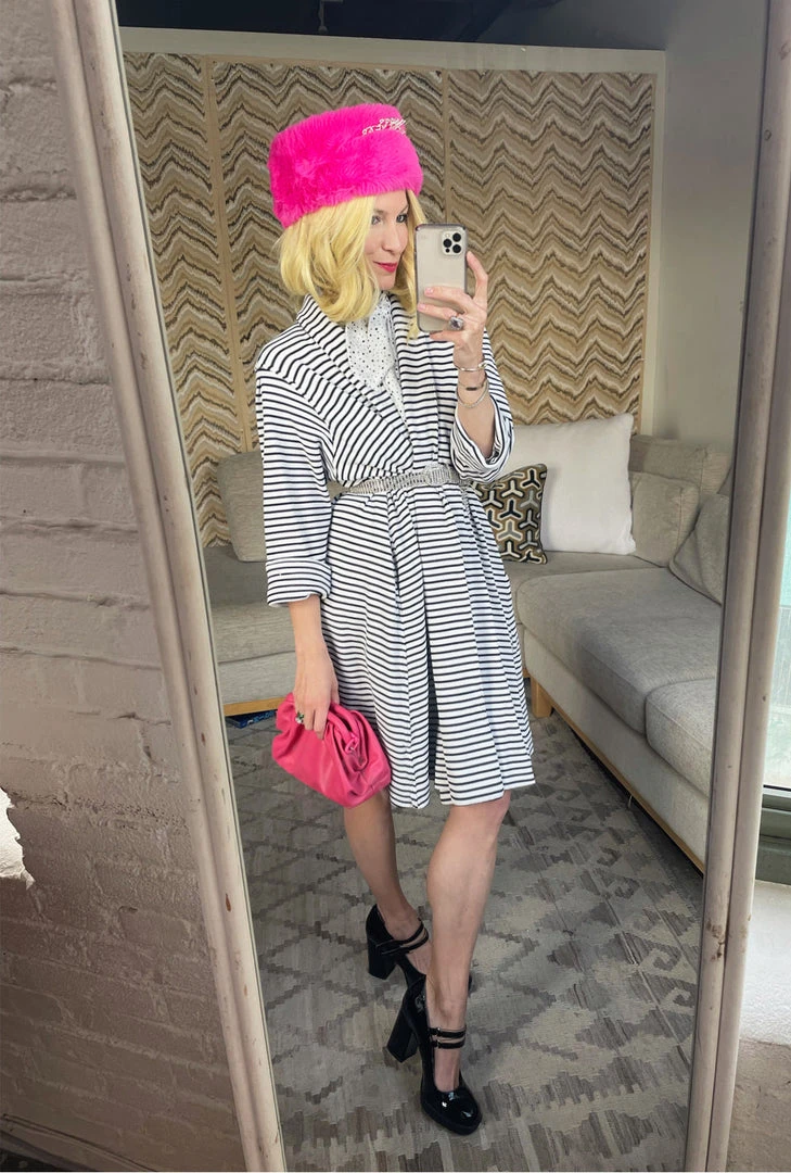 BURU Accessories Jumbo Snow Bunny Wrap - Hot Pink 4 BURU Accessories Jumbo Snow Bunny Wrap - Hot Pink