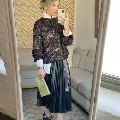 BURU White Label Snappy Pullover - Black Metallic Clothing 19 BURU White Label Snappy Pullover - Black Metallic Clothing